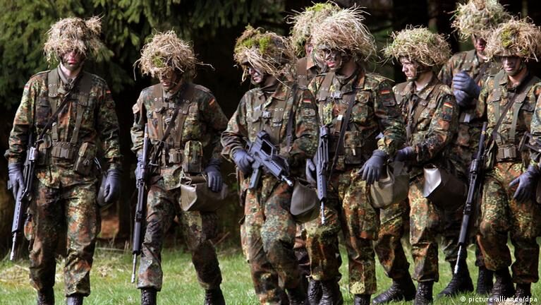 Российские МиГ-31 вызвали наивысшую тревогу ПВО в Польше 30.11.2025. Польские силы и солдаты Бундесвера были приведены в боевую готовность.